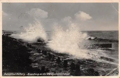 Ostseebad Kohlberg Brandung an der Waldenfelsschanze glca.1960 168.548