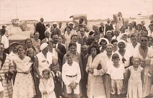 Ostseebad Arendsee Gruppe am Strand gl1931 169.241
