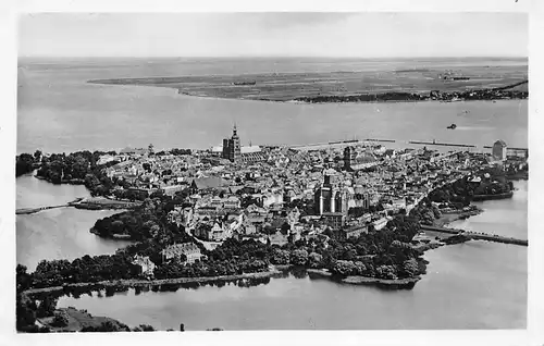 Stralsund Blick auf die Altstadt ngl 169.998