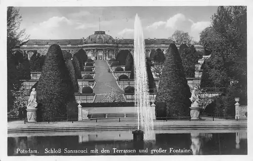 Potsdam-Sanssouci Schloss Terrassen Fontaine gl1935 172.089