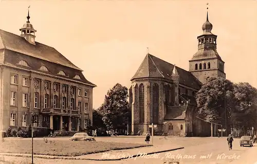 Malchin Rathaus mit Kirche ngl 171.370