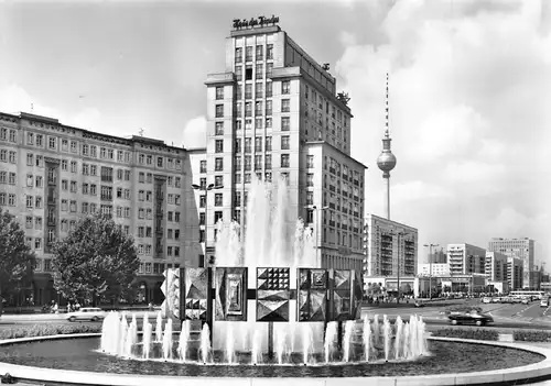 Berlin Strausberger Platz gl1973 171.963