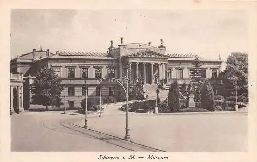 Schwerin Museum ngl 173.982