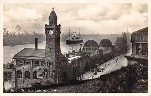 Hamburg St. Pauli Landungsbrücken gl1952 174.775