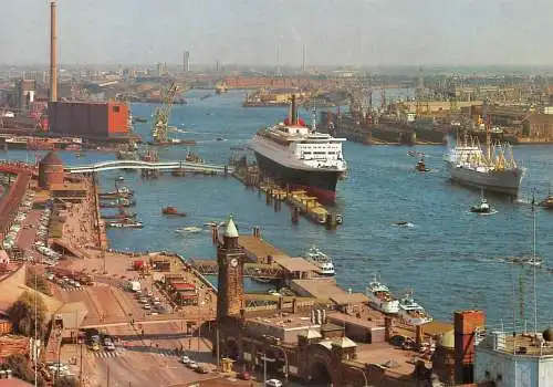 Hamburg Hafen mit Queen Elizabeth 2 ngl 174.821
