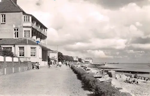 Wyk auf Föhr Strandpromenade gl1957 175.336