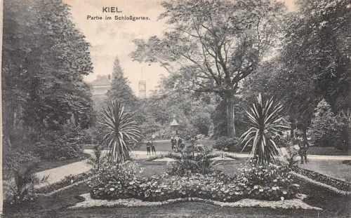 Kiel Partie im Schloßgarten ngl 175.843