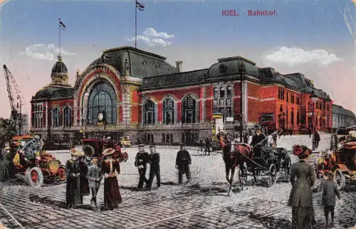 Kiel Bahnhof marinepgl1918 175.842