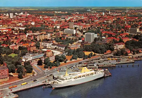 Kiel Oslo-Kai mit Fährschiff "Kronprins Harald" ngl 175.839