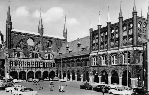 Lübeck Marktplatz mit Rathaus ngl 175.867