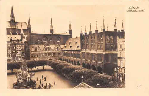 Lübeck Rathaus und Markt ngl 175.879