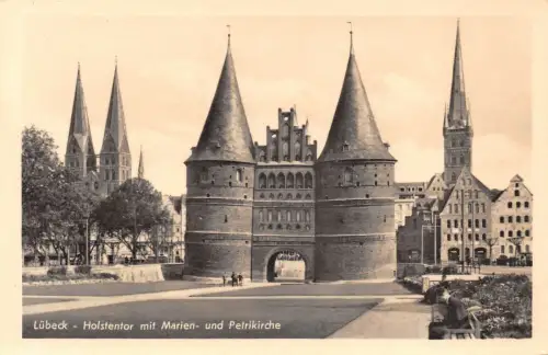 Lübeck Holstentor Marien- u.Petrikirche ngl 175.912