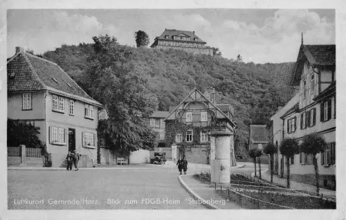 Gernrode (Harz) Blick zum FDGB-Erholungsheim Stubenberg gl1952 177.010