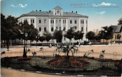 Naumburg (Saale) Bismarckplatz mit Hotel "Zur Reichskrone" gl1914 177.451