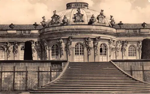 Potsdam - Sanssouci Mittelbau ngl 178.988