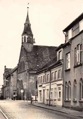 Krakow am See Markt mit Kirche gl1973 179.474