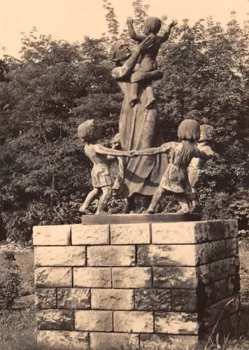 Bitterfeld Figuren in den Anlagen gl1965 179.721