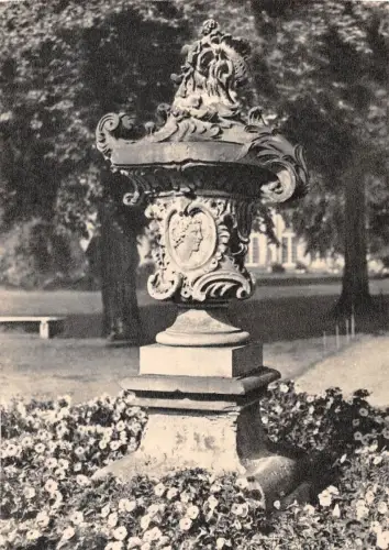 Mosigkau Rokokovase ngl 179.732