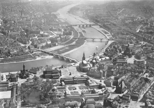 Dresden Neustadt und Altstadt von sw ngl 180.892