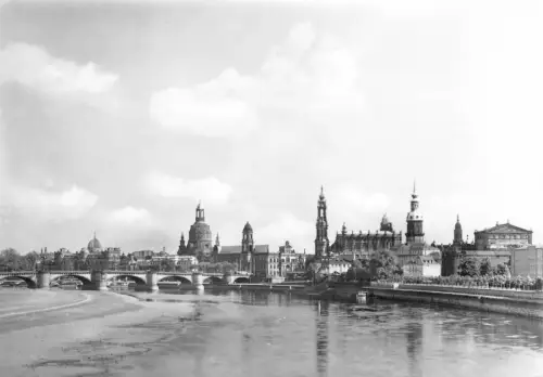 Dresden Altstädter Elbufer v.d. Marienbrücke ngl 180.894