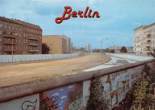 Berlin Mauer und Stacheldraht ngl 181.305