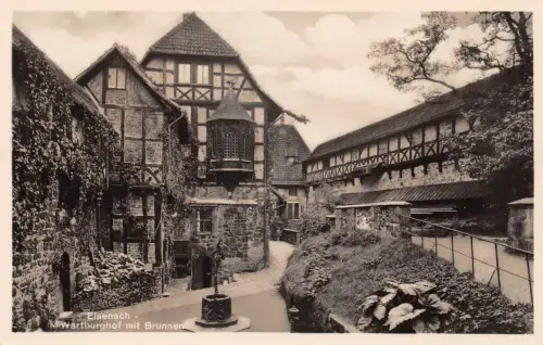 Eisenach - Wartburg Burghof mit Brunnen ngl 181.722