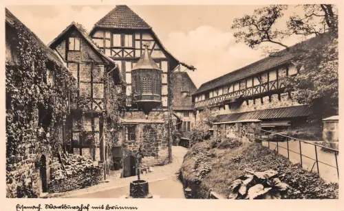 Eisenach - Wartburg Burghof mit Brunnen ngl 181.714