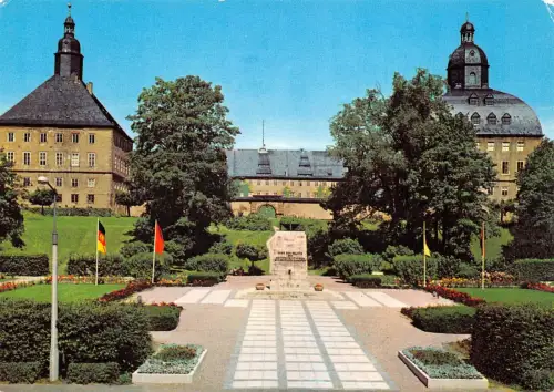 Gotha Schloß Friedenstein und Mahnmal ngl 182.083