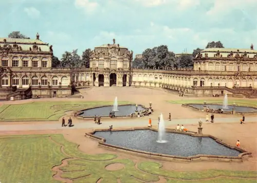 Dresden Zwingerhof mit Wallpavillon ngl 182.176