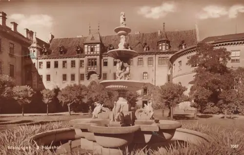 Meiningen Schloßhof gl1927 183.080