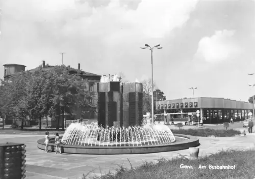 Gera Am Busbahnhof gl1985 184.094