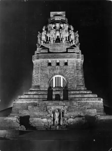 Leipzig Völkerschlachtdenkmal bei Nacht gl1957 185.605