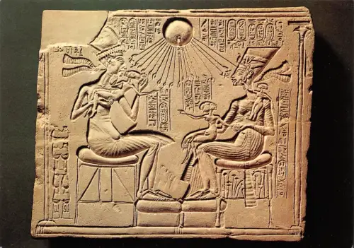Berlin Ägyptisches Museum Die Königliche Familie gl1984 185.764