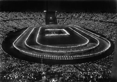 Berlin Olympia-Stadion bei Nacht ngl 185.899