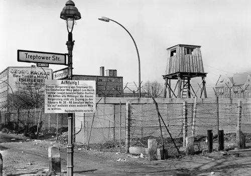 Berlin Berliner Mauer Bezirk Neuköln ngl 186.115