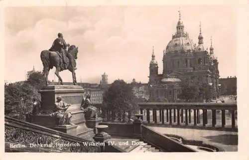 Berlin Denkmal Friedrich Wilhelm IV. und Dom ngl 186.151