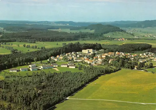 Neutrauchburg Gesamtansicht von oben ngl 186.262