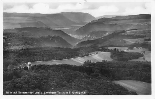 Lenningen Blick auf Römersteinturm und Lenninger Tal ngl 186.298