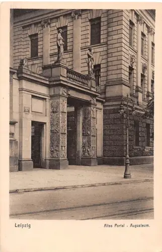 Leipzig Augusteum Altes Portal ngl 186.926