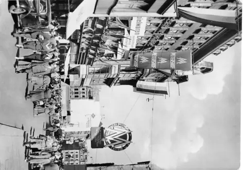 Leipzig Messeverkehr in der Petrastraße ngl 187.017