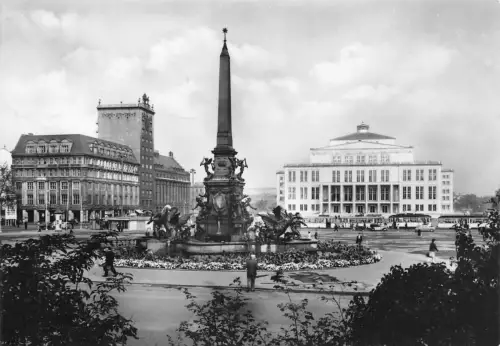 Leipzig Karl-Marx-Platz mit Opernhaus gl1960 187.044