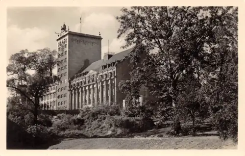 Leipzig Blick zum Hochhaus am Karl-Marx-Platz ngl 187.041