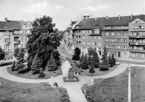 Torgau Martha-Brautzsch-Platz ngl 187.432