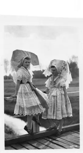 Leipe (Spreewald) Sorbinnen Trachten ngl 187.754