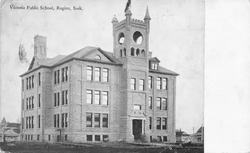 CDN Regina Victoria Public School gl1907 188.302