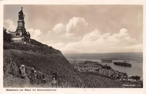 Rüdesheim a.R. mit Nationaldenkmal ngl 188.852