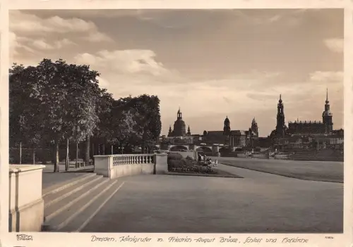 Dresden Königsufer mit Friedrich-Augustbrücke Schloß Hofkirche gl1940 189.120