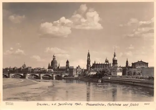 Dresden v. d. Zerstörung 1945 gl1964 189.122
