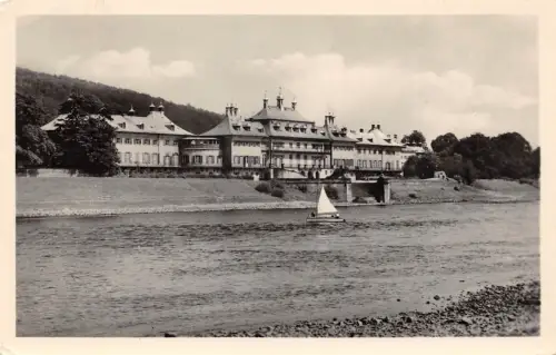 Dresden-Pillnitz Wasserpalais Elbansicht gl1956 189.223