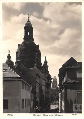 Dresden Dom und Rathaus ngl 189.439